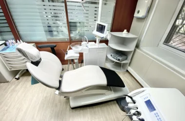 Стоматологический центр Км-КлиникС Фото 2 на сайте Akademicheskii.ru