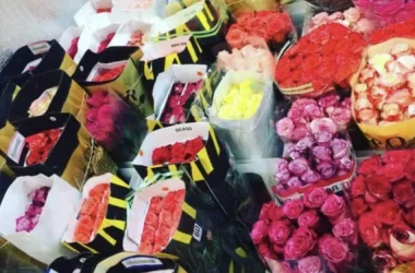 Цветочная база Цветы для души Фото 3 на сайте Akademicheskii.ru