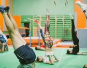 Секция гимнастики и акробатики АкроРитм Фото 2 на сайте Akademicheskii.ru