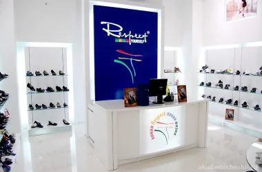 Магазин обуви Respect Yourself на Нахимовском проспекте Фото 2 на сайте Akademicheskii.ru